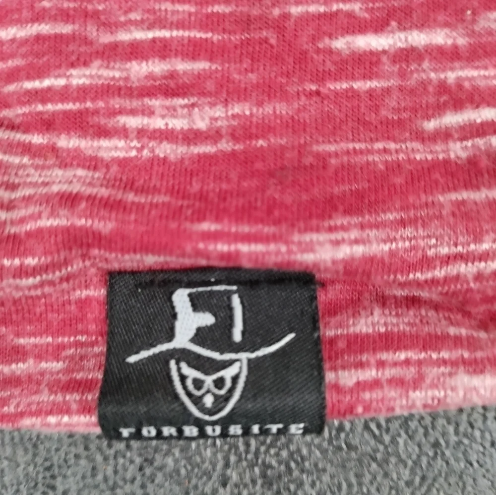 Woman's beanue